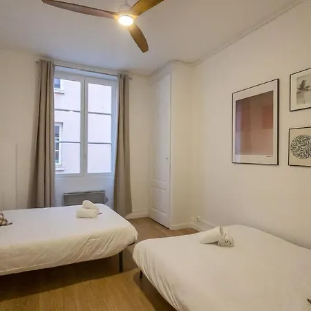 Nocnoc - Le Rayonnant Apartment